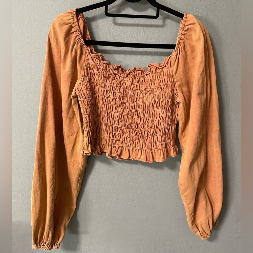 NWOT POL Smocked Balloon Sleeves Orange Mineral Wash Top. Size Small